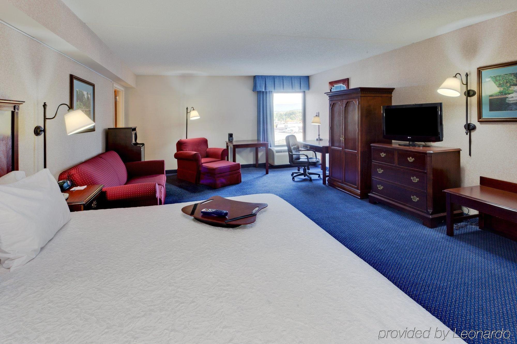 Hampton Inn Harrisonburg - University Bilik gambar