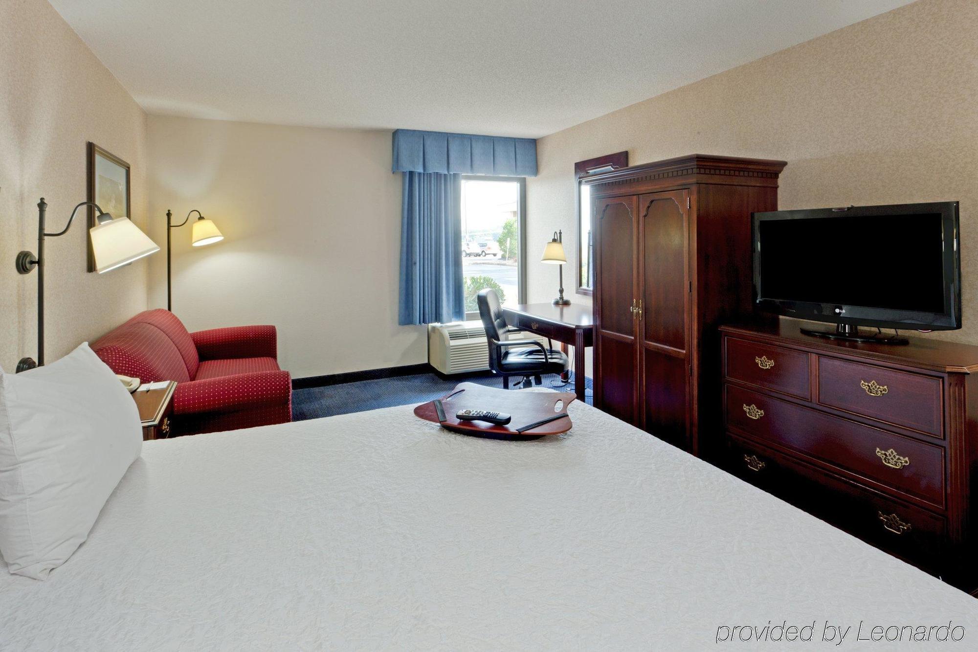 Hampton Inn Harrisonburg - University Bilik gambar