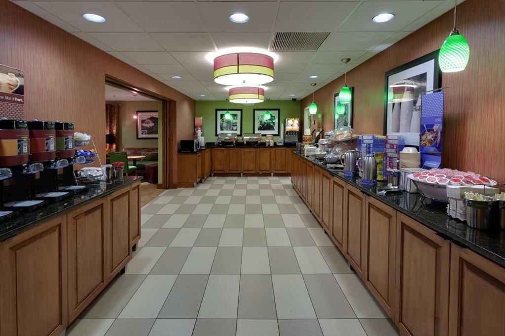Hampton Inn Harrisonburg - University Restoran gambar